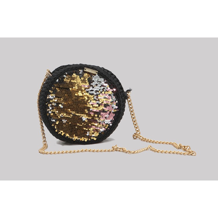 ΧΕΙΡΟΠΟΙΗΤΗ ΠΛΕΚΤΗ ΤΣΑΝΤΑ ΣΤΡΟΓΓΥΛΗ ΜΑΥΡΗ ΜΕ ΠΟΥΛΙΕΣ